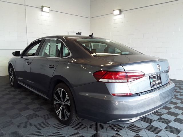 2022 Volkswagen Passat 2.0T SE