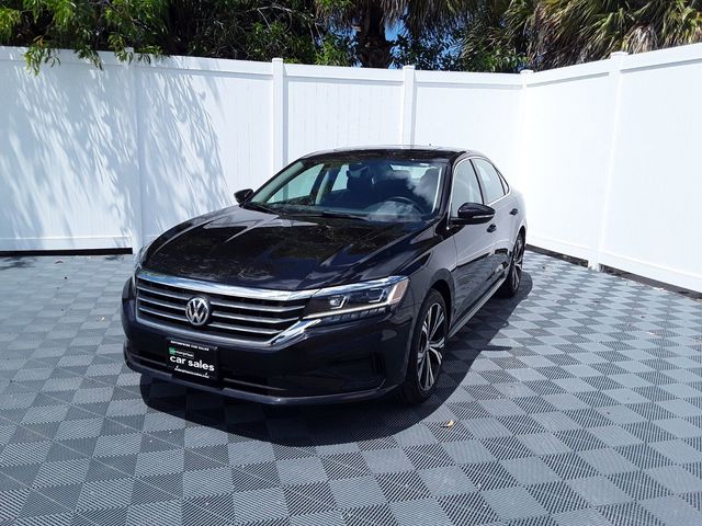 2022 Volkswagen Passat 2.0T SE