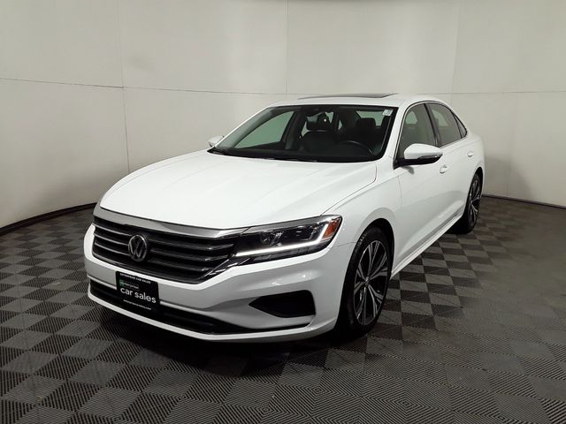 2022 Volkswagen Passat 2.0T SE