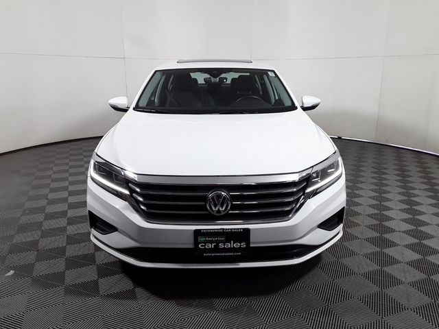 2022 Volkswagen Passat 2.0T SE