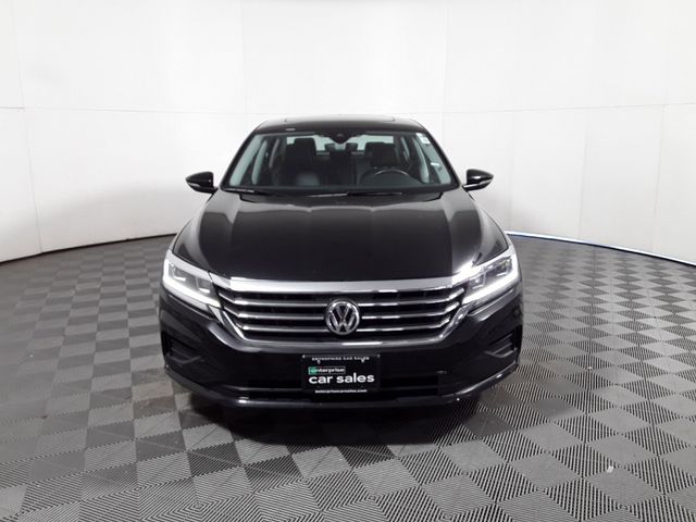 2022 Volkswagen Passat 2.0T SE