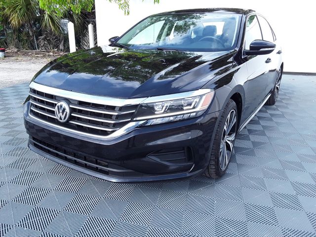 2022 Volkswagen Passat 2.0T SE