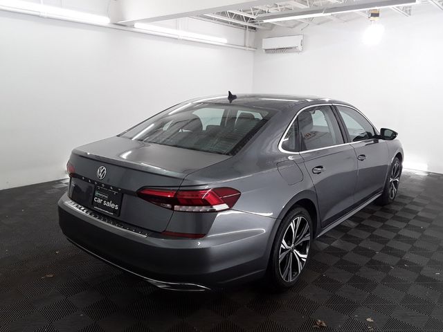 2022 Volkswagen Passat 2.0T SE