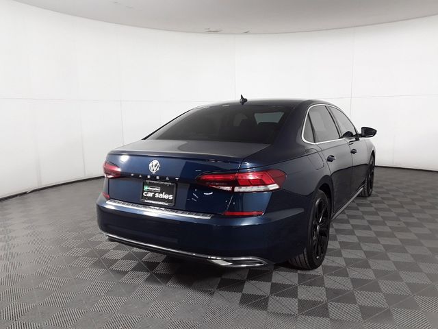 2022 Volkswagen Passat 2.0T SE