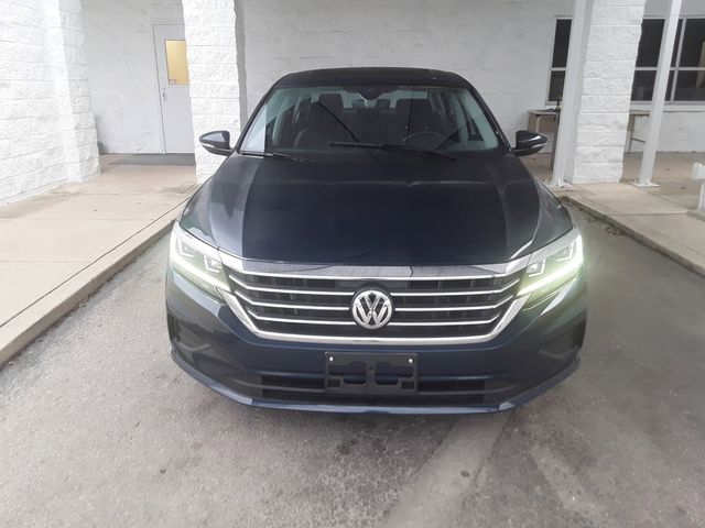 2022 Volkswagen Passat 2.0T SE