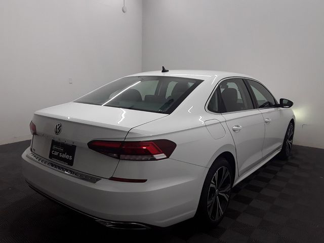 2022 Volkswagen Passat 2.0T SE