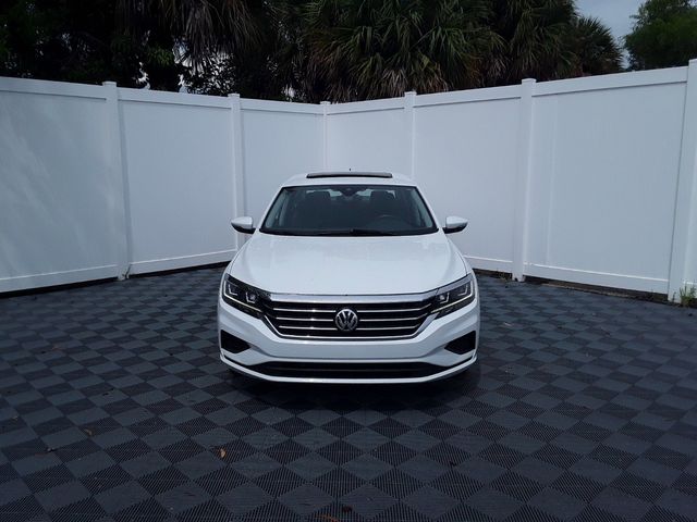 2022 Volkswagen Passat 2.0T SE