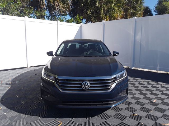 2022 Volkswagen Passat 2.0T SE