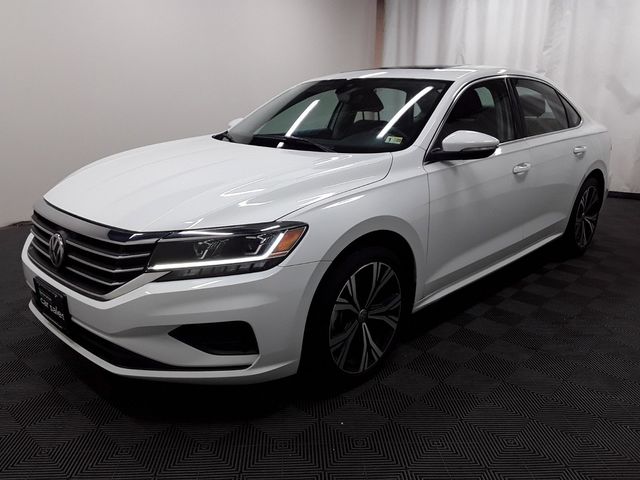 2022 Volkswagen Passat 2.0T SE