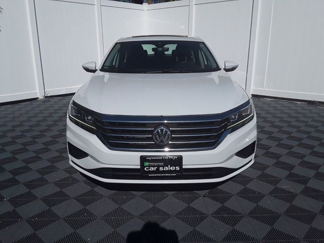 2022 Volkswagen Passat 2.0T SE