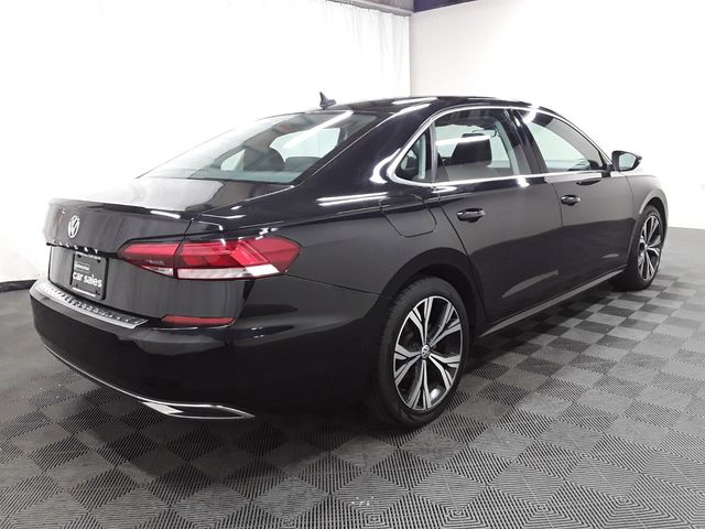 2022 Volkswagen Passat 2.0T SE