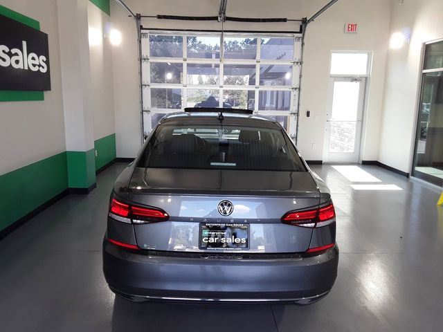 2022 Volkswagen Passat 2.0T SE