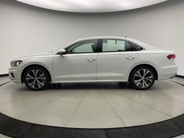 2022 Volkswagen Passat 2.0T SE