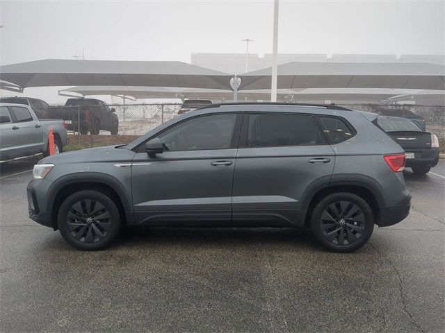 2022 Volkswagen Taos S