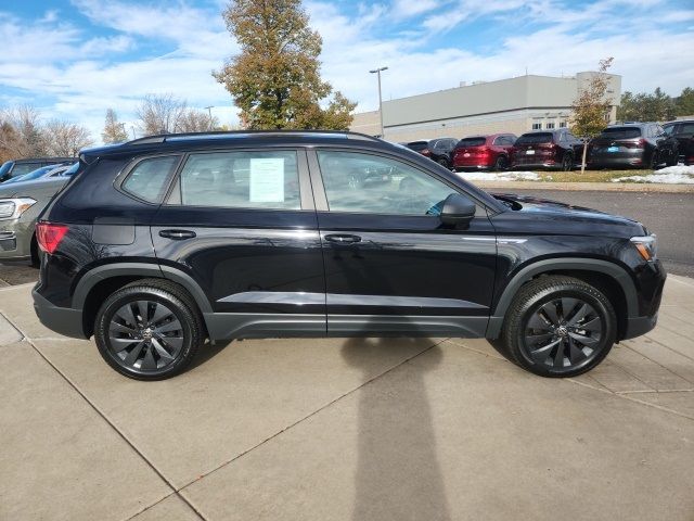 2022 Volkswagen Taos S