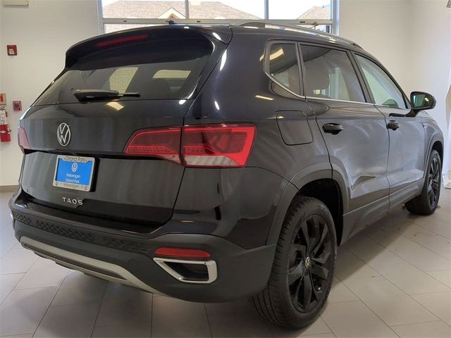 2022 Volkswagen Taos SE