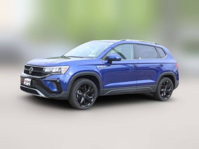 2022 Volkswagen Taos SE