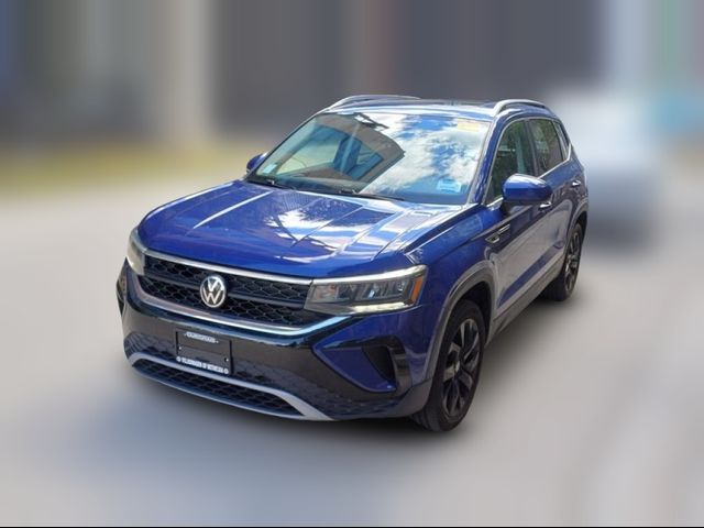 2022 Volkswagen Taos SE