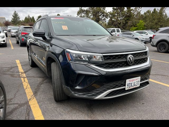 2022 Volkswagen Taos SE