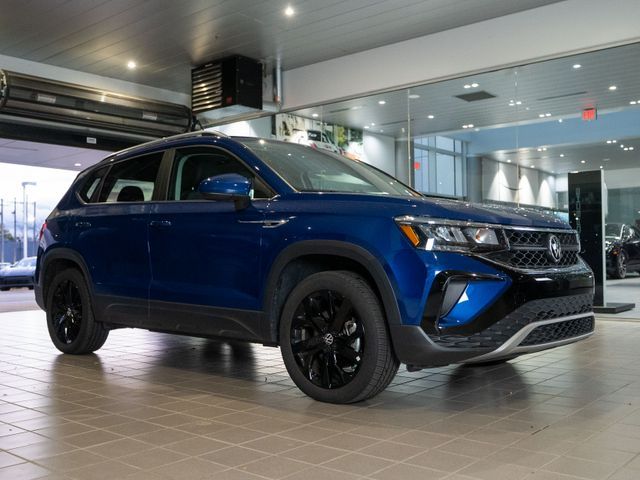 2022 Volkswagen Taos SE