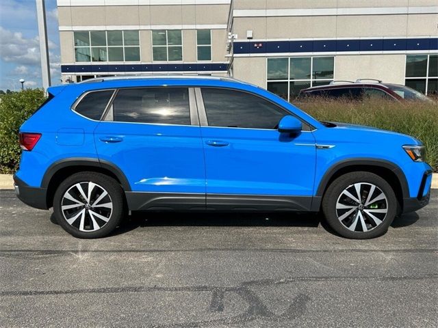 2022 Volkswagen Taos SE