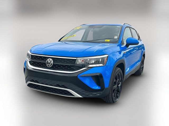 2022 Volkswagen Taos SE