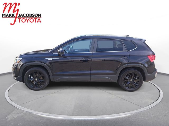 2022 Volkswagen Taos SE