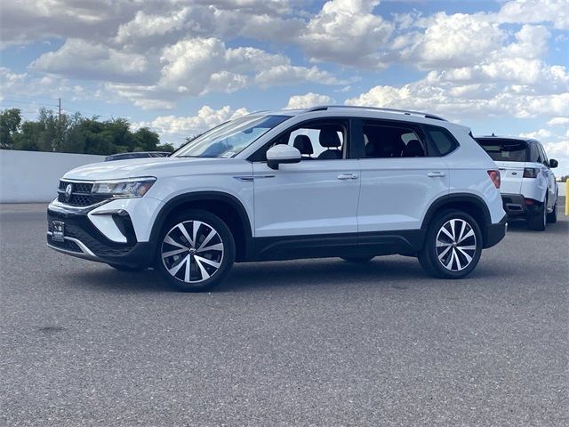 2022 Volkswagen Taos SE