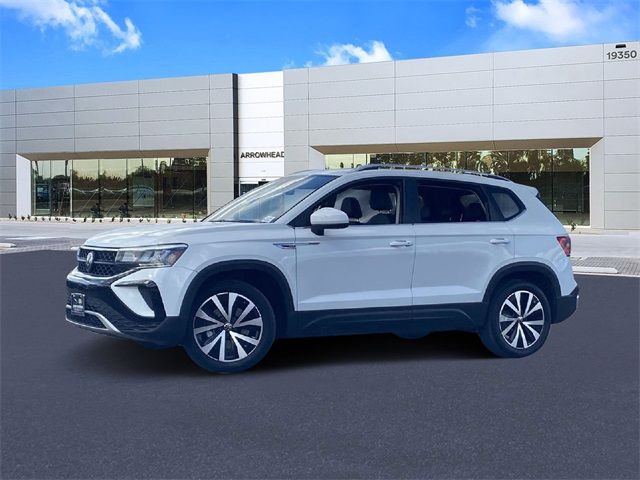 2022 Volkswagen Taos SE