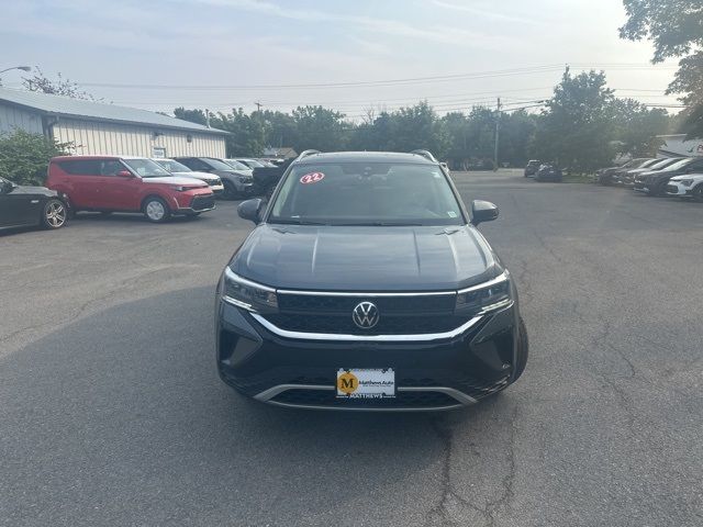 2022 Volkswagen Taos SE