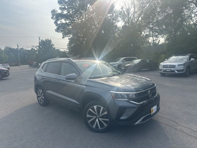2022 Volkswagen Taos SE