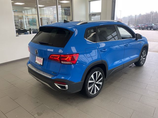 2022 Volkswagen Taos SE