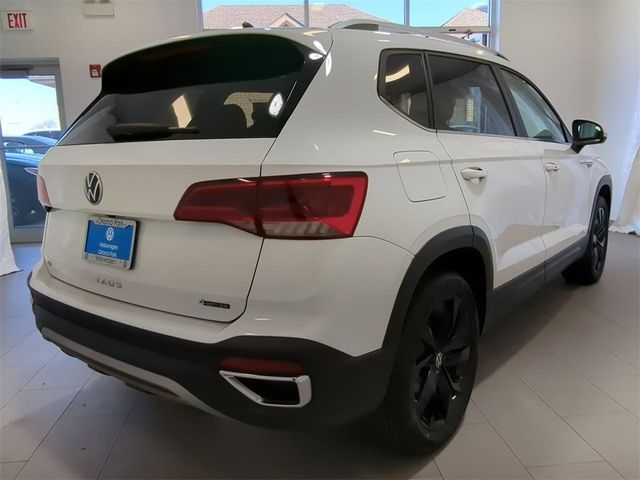 2022 Volkswagen Taos SE