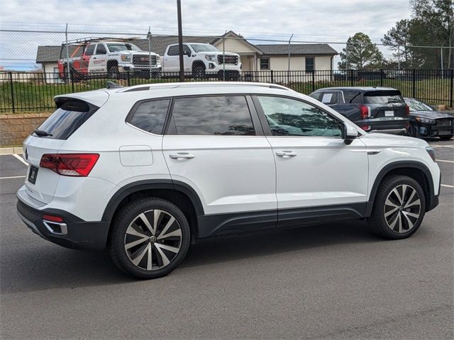 2022 Volkswagen Taos SE