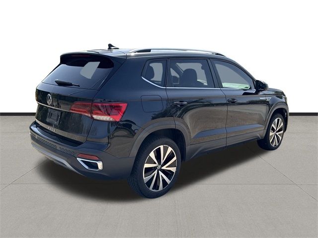 2022 Volkswagen Taos SE