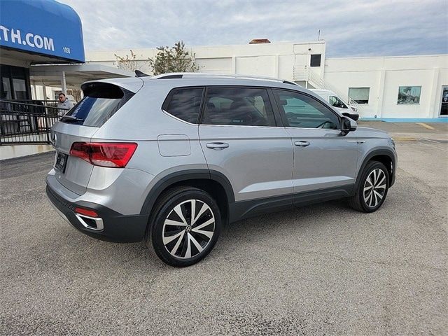 2022 Volkswagen Taos SE