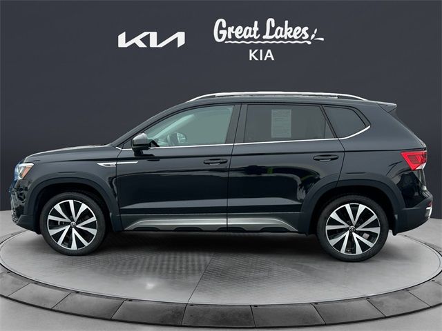 2022 Volkswagen Taos SE