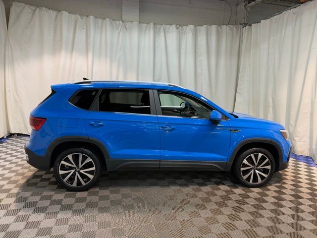 2022 Volkswagen Taos SE