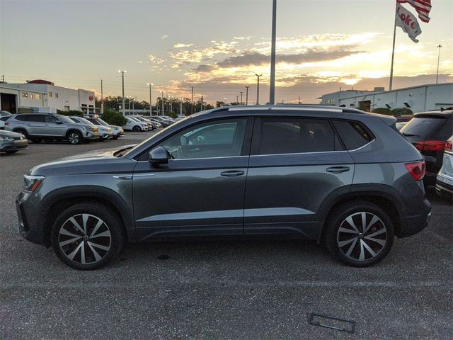 2022 Volkswagen Taos SE