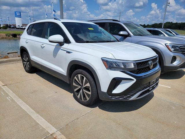 2022 Volkswagen Taos SE