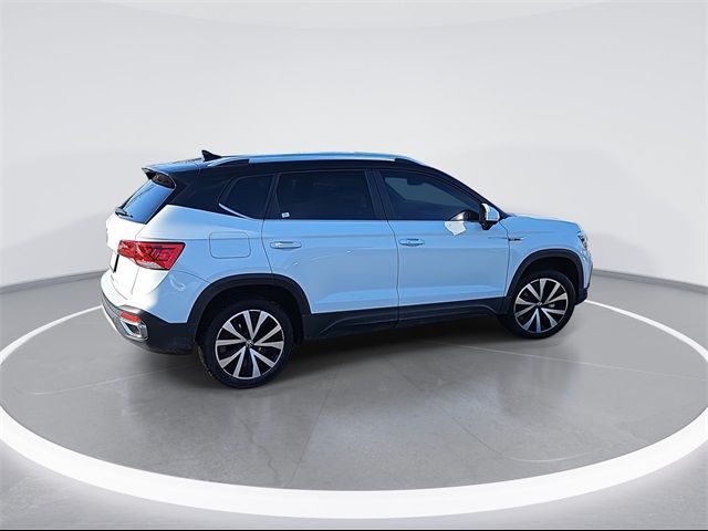 2022 Volkswagen Taos SE