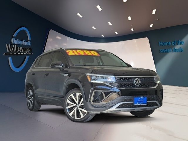 2022 Volkswagen Taos SE