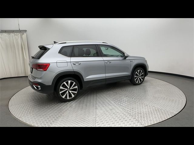 2022 Volkswagen Taos SE