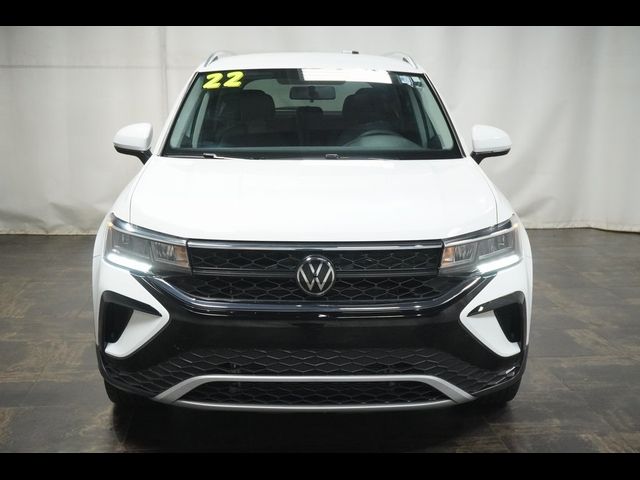 2022 Volkswagen Taos SE