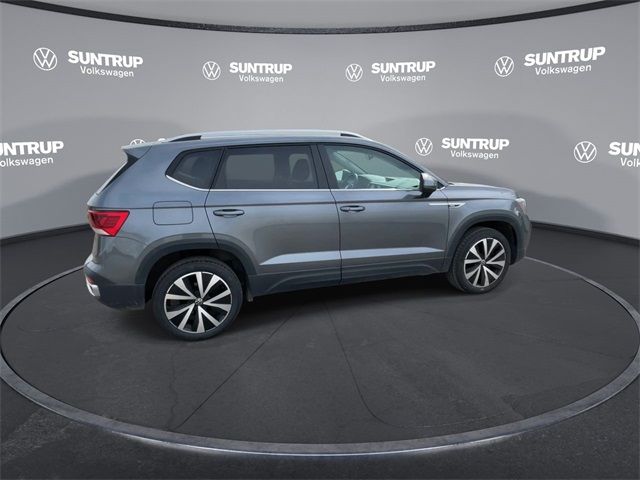 2022 Volkswagen Taos SE