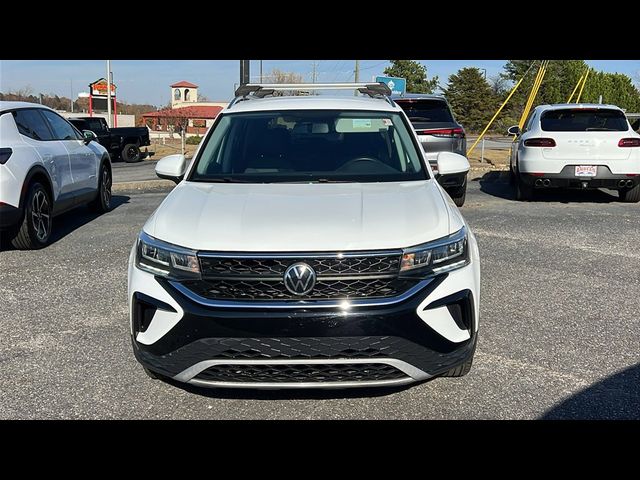 2022 Volkswagen Taos SE