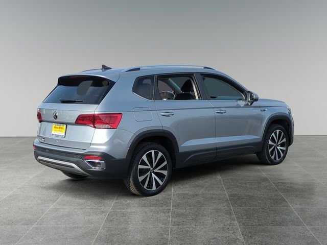 2022 Volkswagen Taos SE