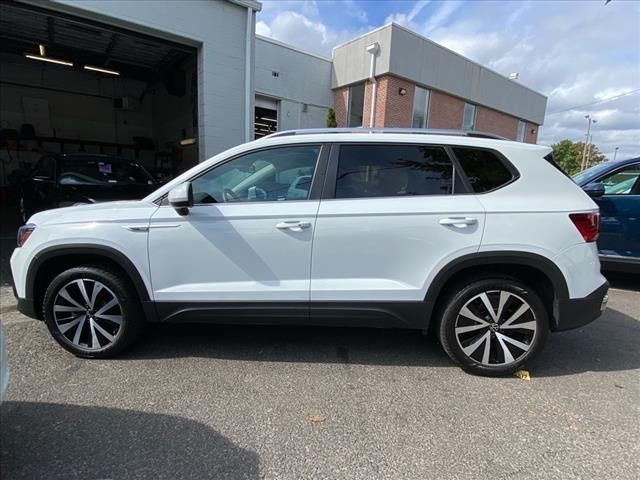 2022 Volkswagen Taos SE