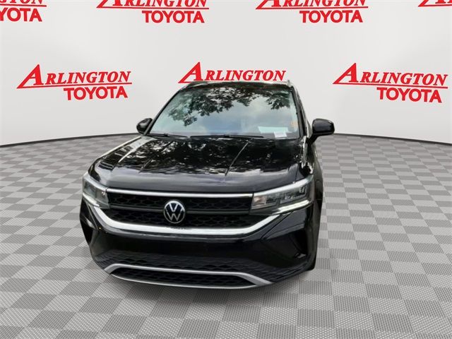 2022 Volkswagen Taos SE