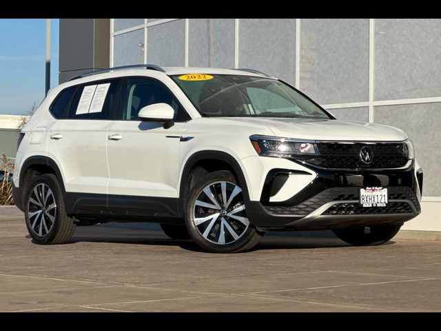 2022 Volkswagen Taos SE